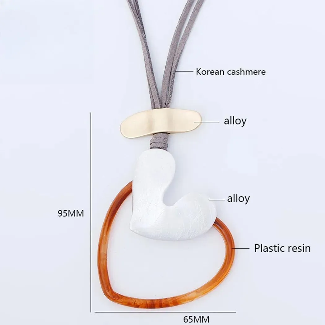 Vintage Sweet Love Heart Pendants Kpop Necklace Goth Suspension Jewelry for Women