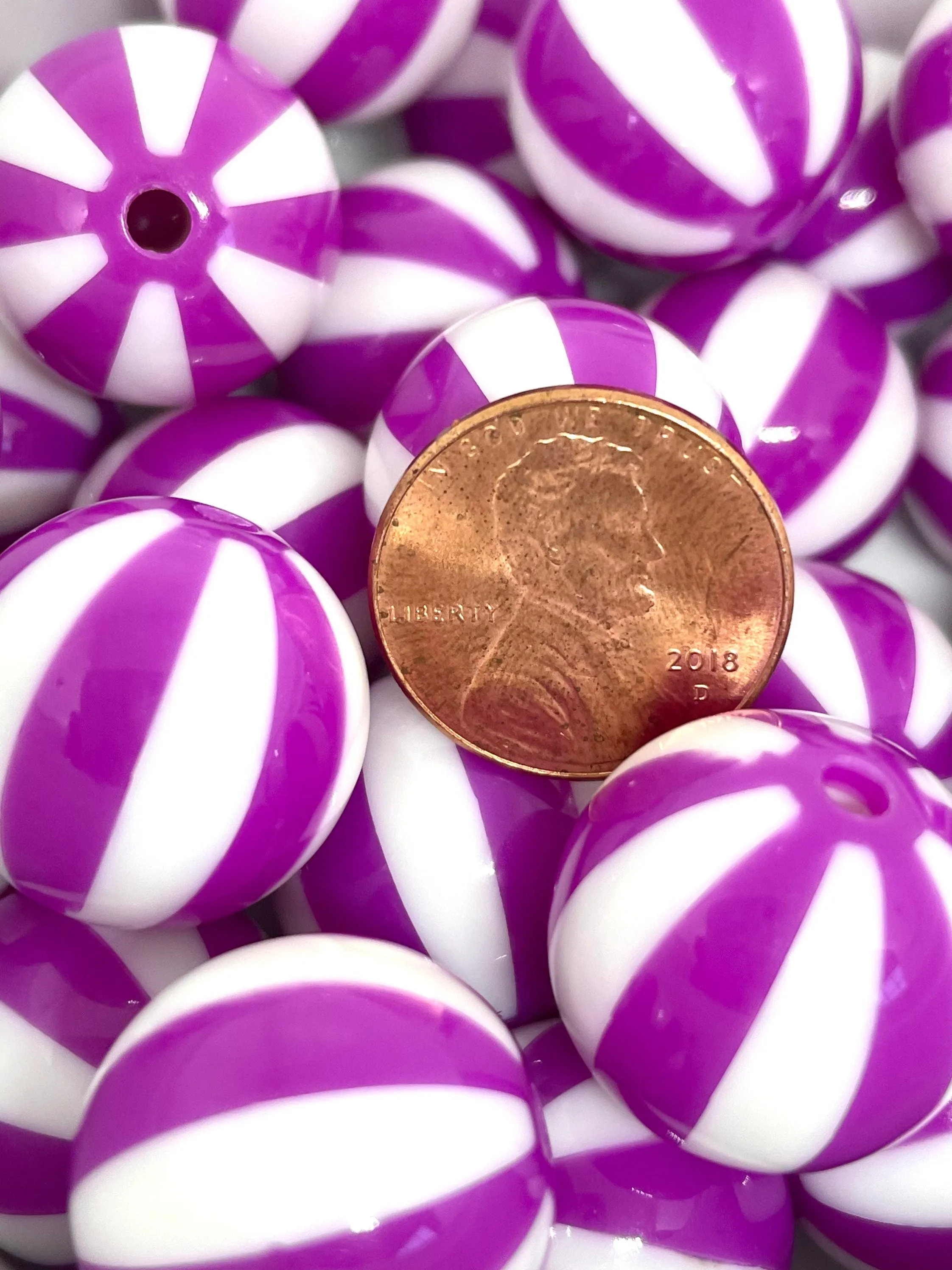 Violet Purple Striped Beads for Jewelry Making, Chunky Beads, Large Beads, 20mm, Dolly Kei, Sweet Lolita, Chunky Jewelry, Bubblegum Beads