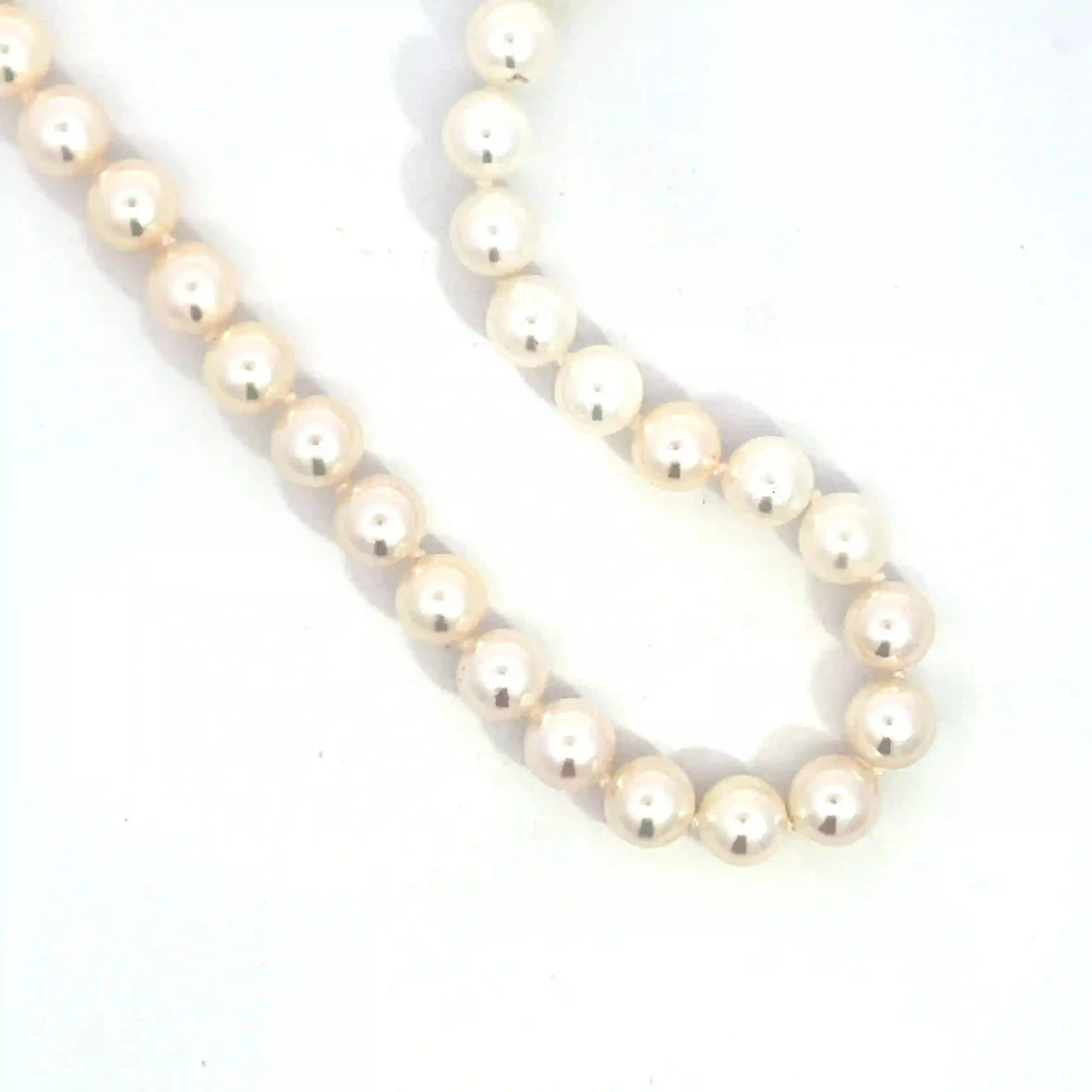 W&H Estate Cultured Pearl Strand